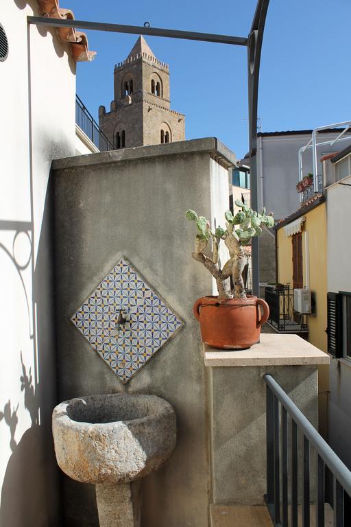 Penthouse Duomo Cefalù Quarto foto